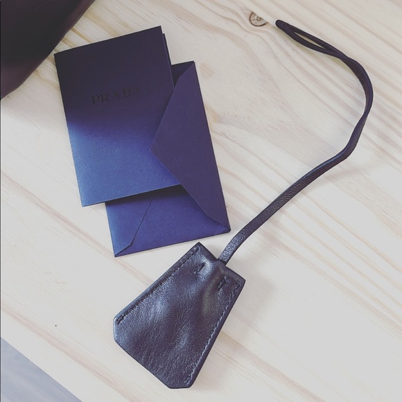 Prada handbag brand new ! - Picture 5 of 5